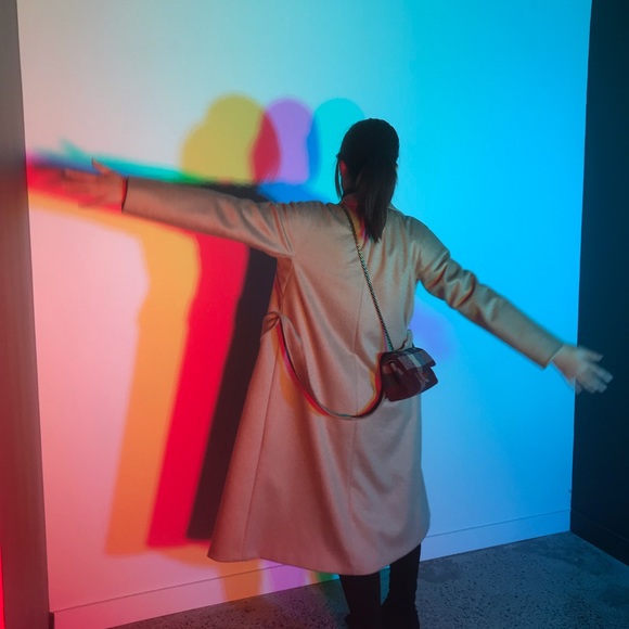 Meet your Posher, Xinyu - Picture 2 of 3